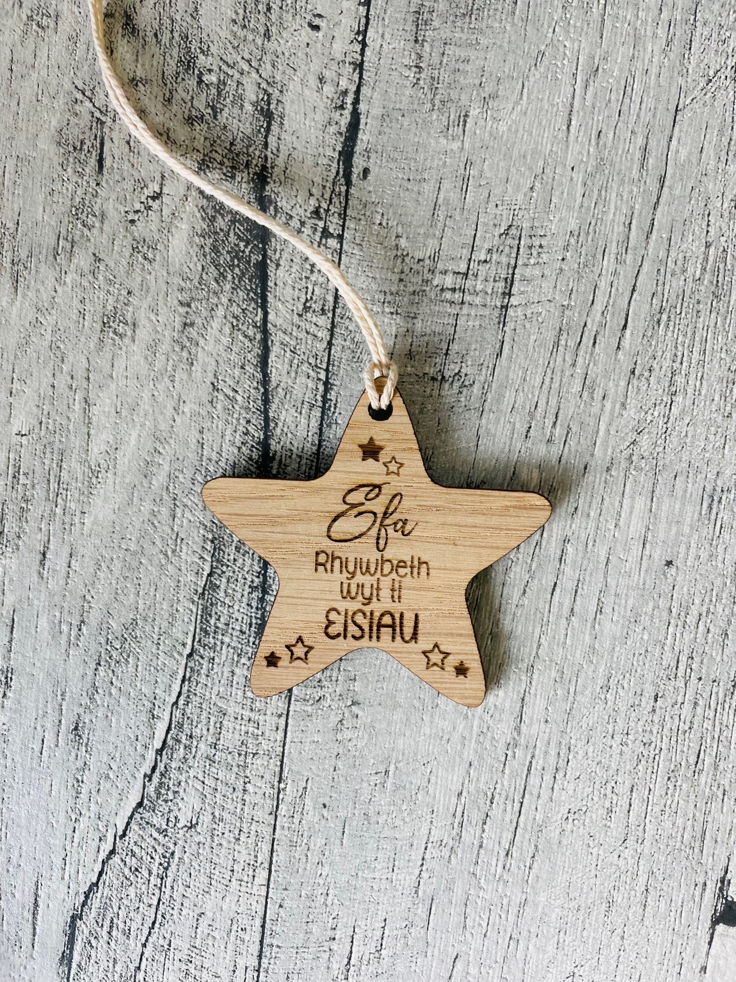 Welsh Personalised Wooden Gift Tags